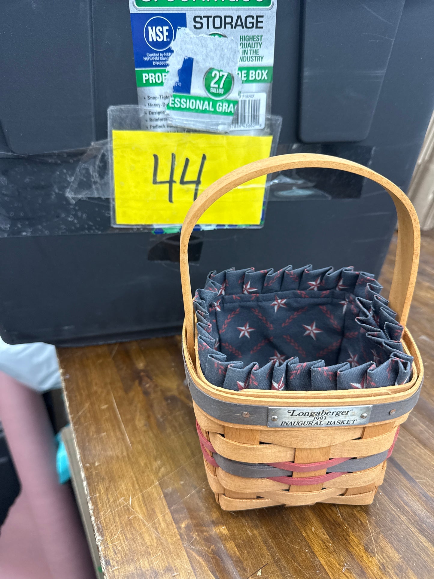 Longaberger 1993 inaugural basket with liner