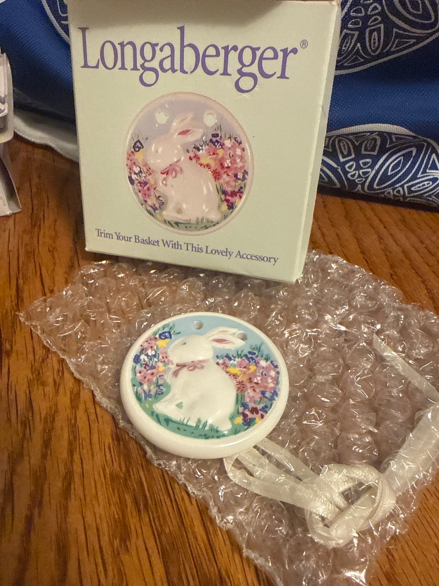 Longaberger Easter bunny tie on
