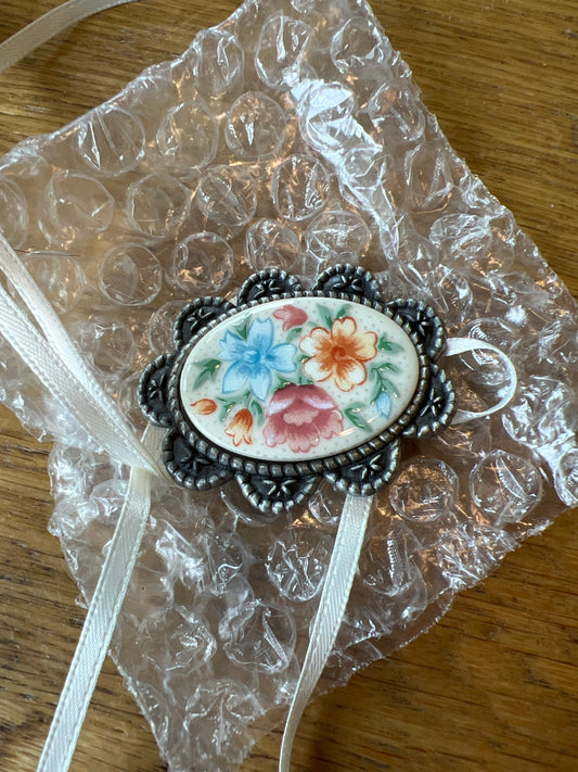 Longaberger Mother’s Day Special Things Tie On