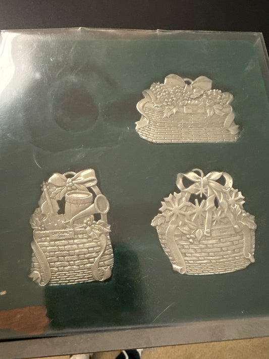 Longaberger set of 4 pewter basket ornaments