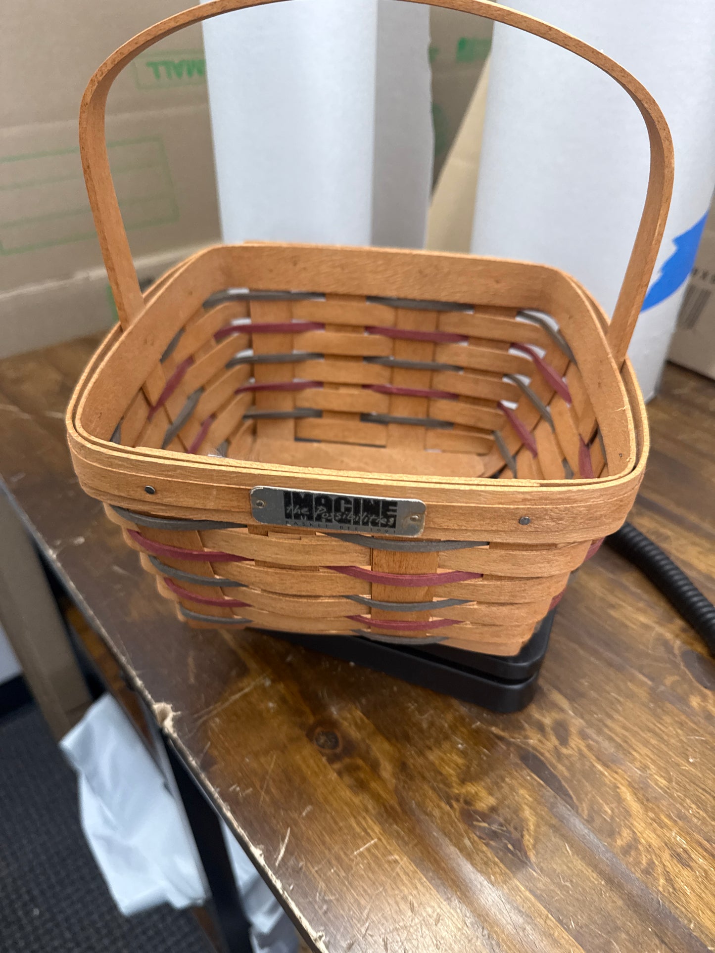 Longaberger 1991 bee basket