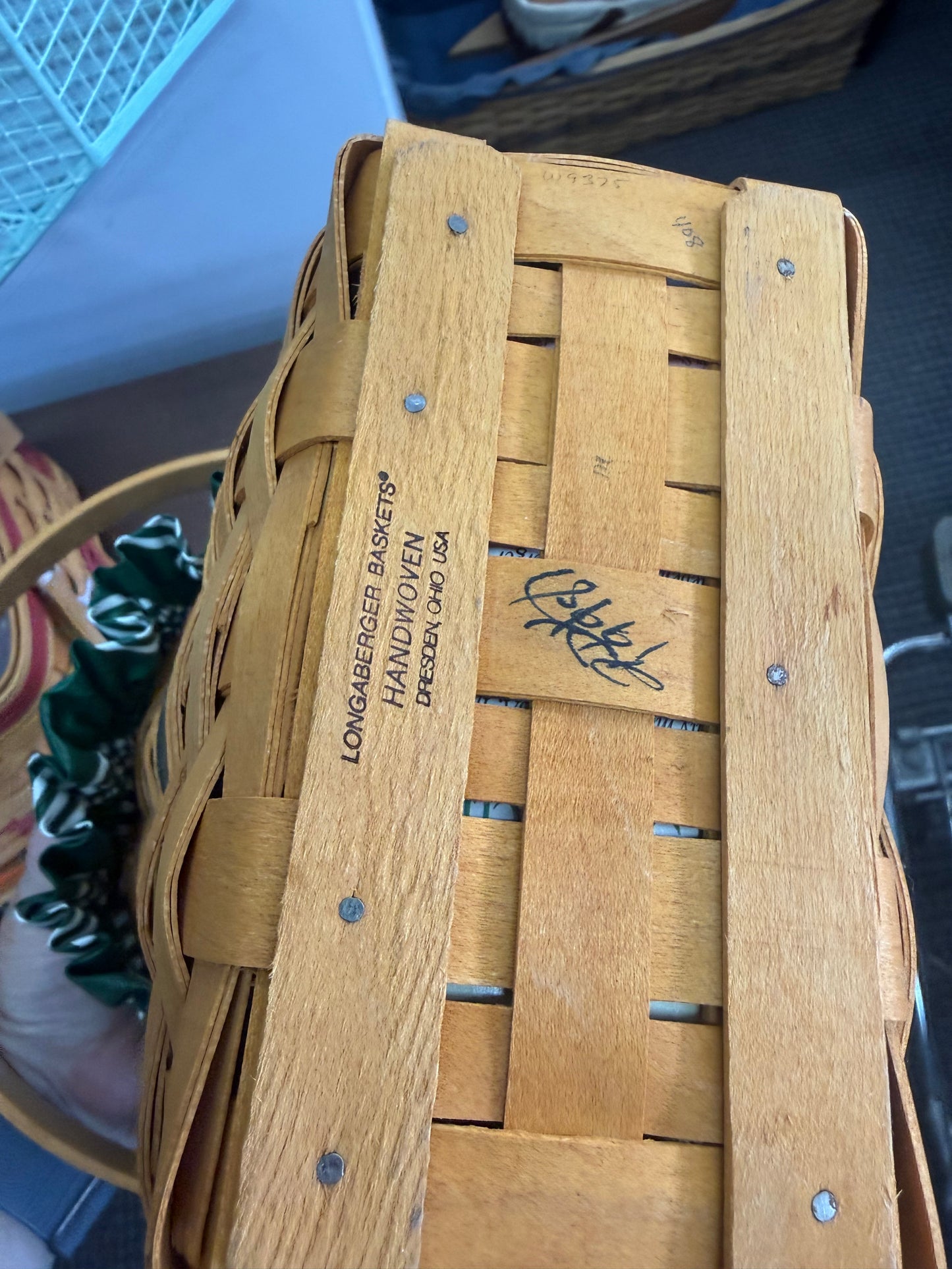 Longaberger glad tidings with lid, liner, and protector