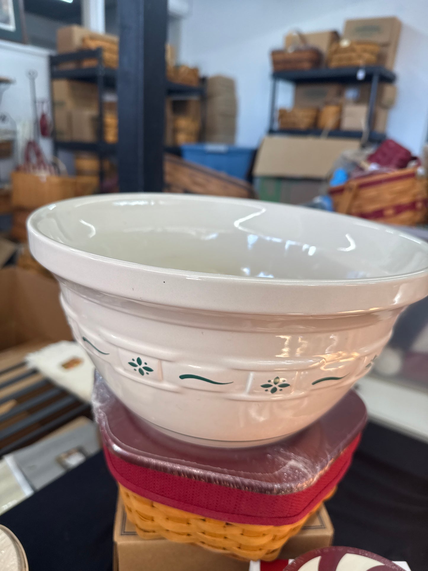 Longaberger extra large mixing bowl in heritage green ( has some utensil scratches in bowl)