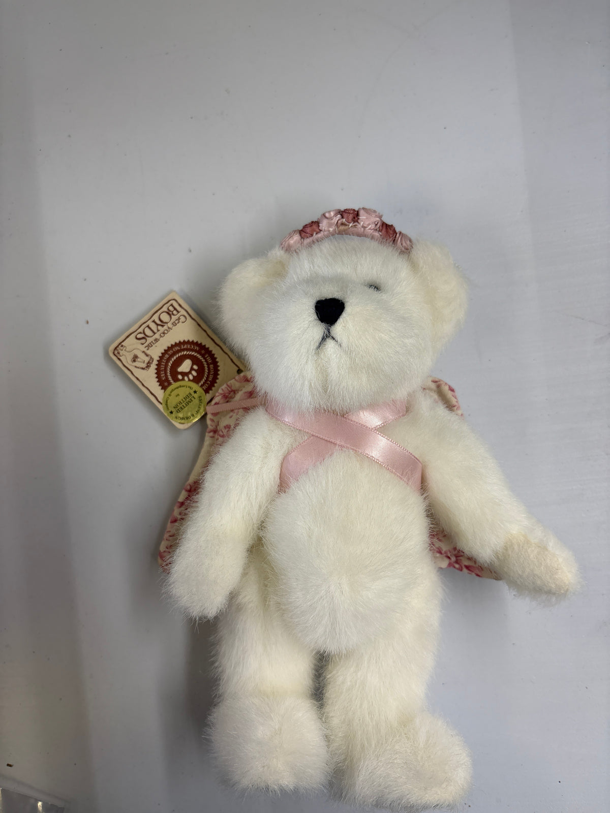 Longaberger Boyd’s Bear “Faith L Bearywell”