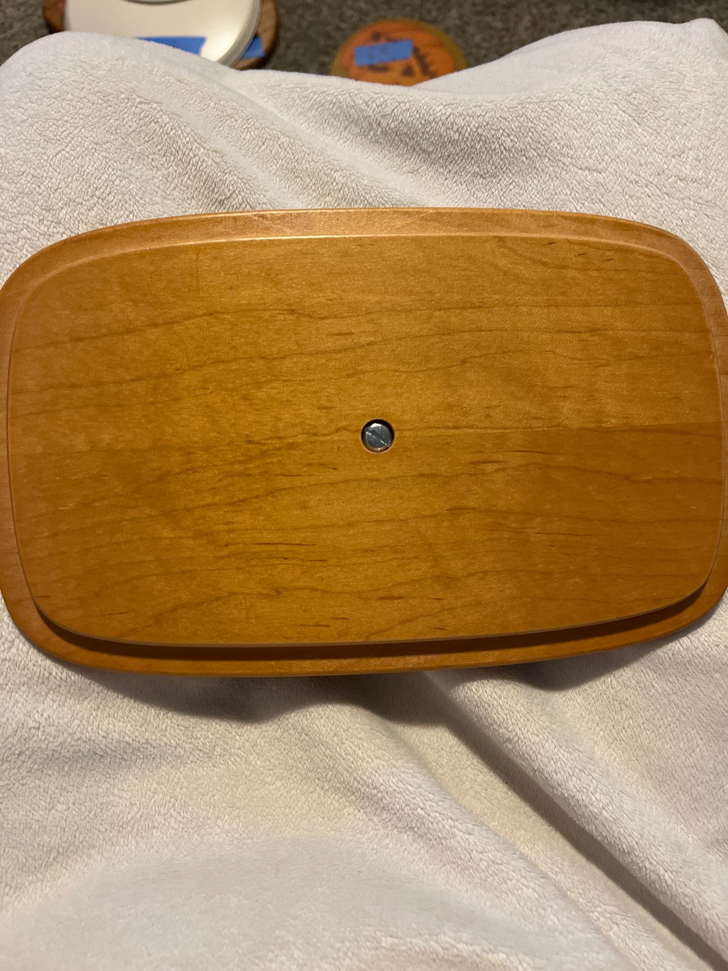 10.5”x6.25” rectangular lid - green knob