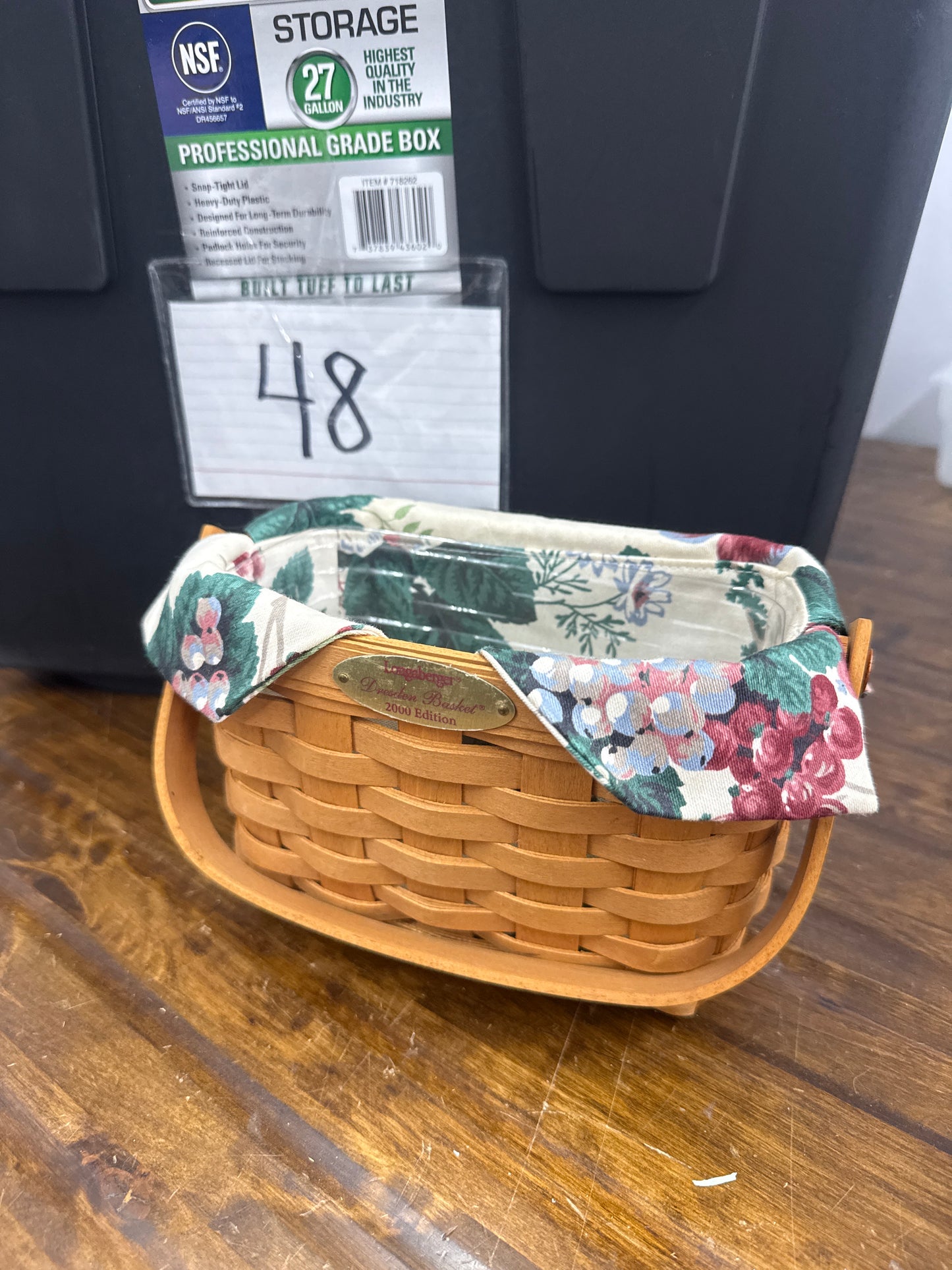 Longaberger 2000 Dresden basket with liner and protector