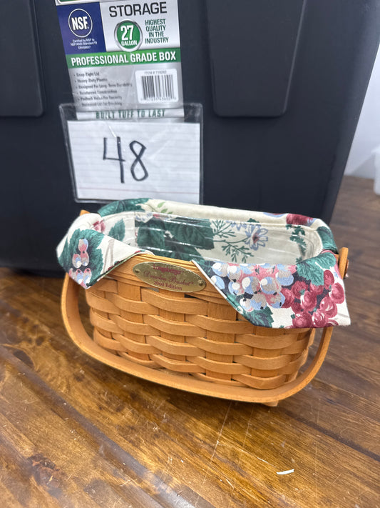 Longaberger 2000 Dresden basket with liner and protector