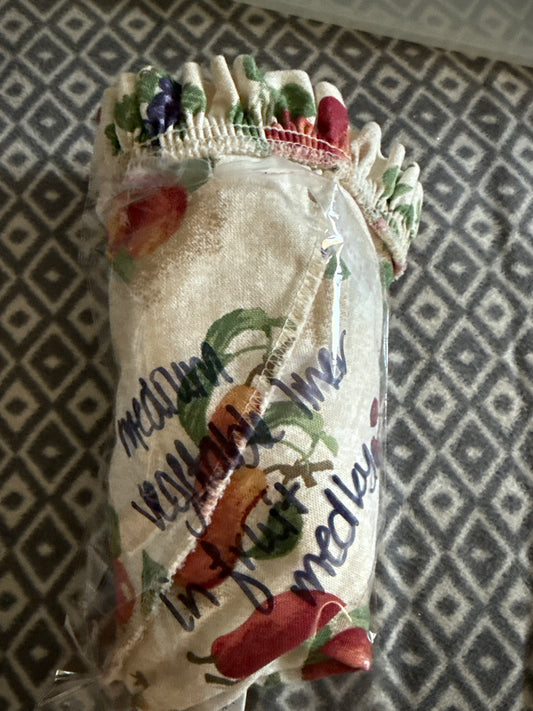 Longaberger Medium Vegetable Liner in Fruit Medley