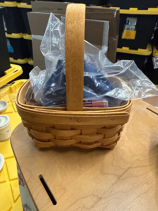 Longaberger 1995 horizon of hope basket with liner and protector