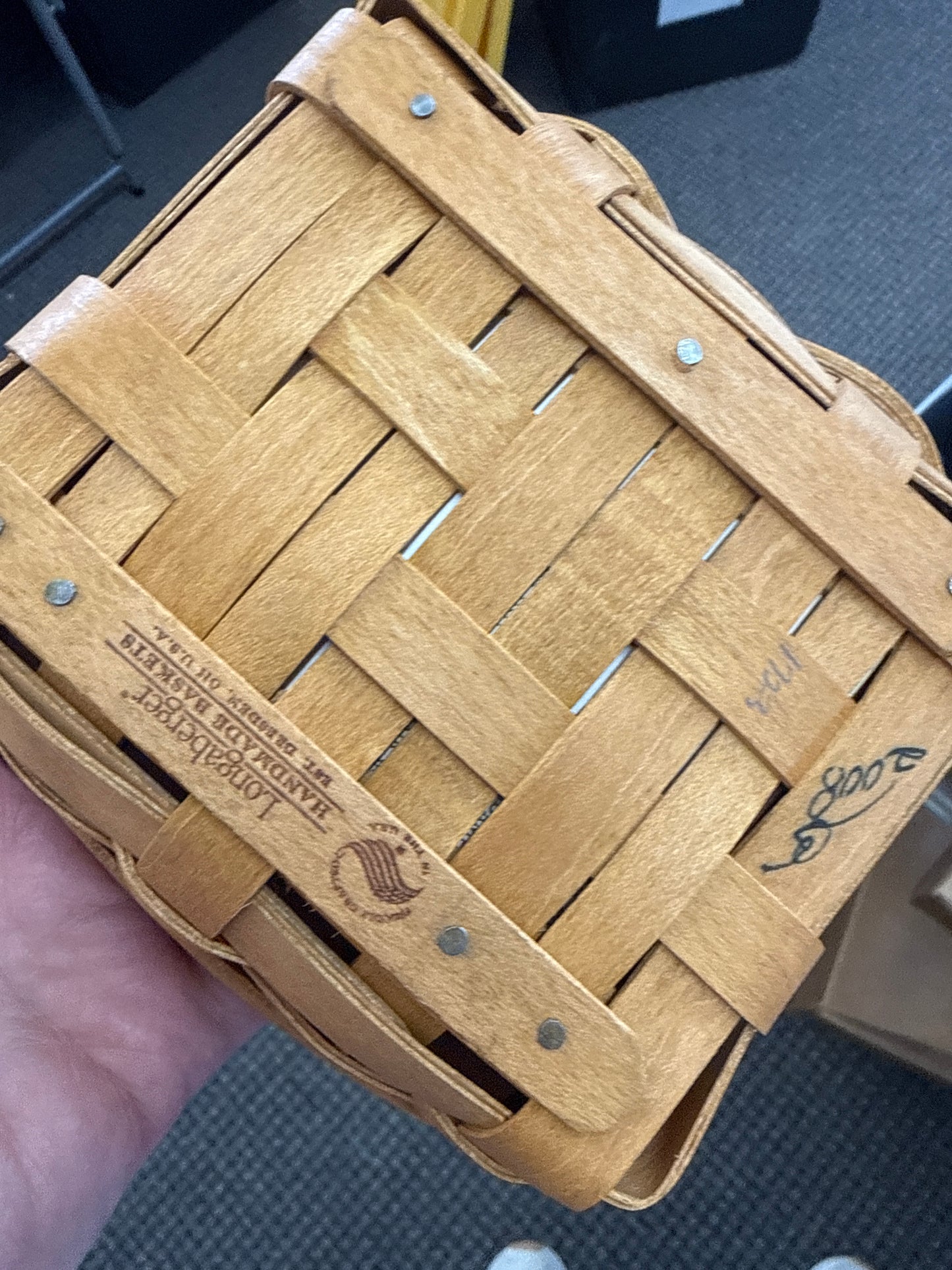 Longaberger sort and store business card basket