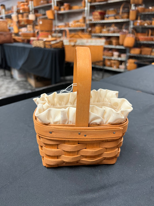 Longaberger 1995 horizon of hope basket with liner & protector