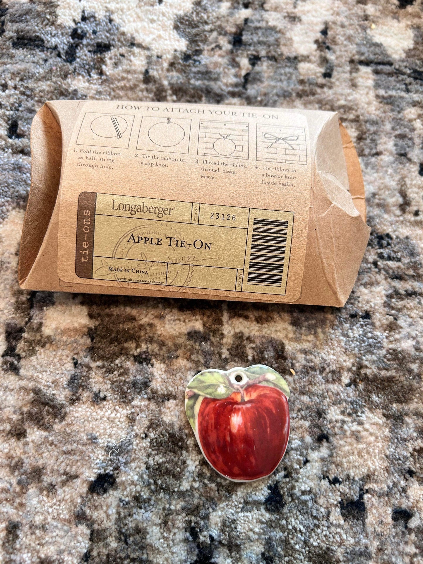 Longaberger Apple Tie On