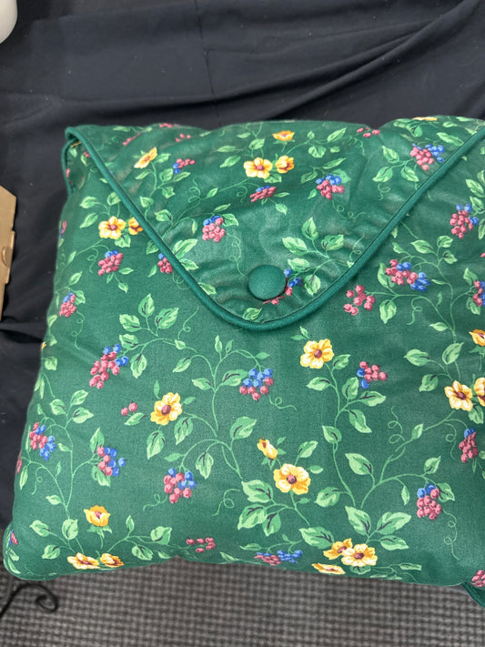 Longaberger pillow in emerald vine