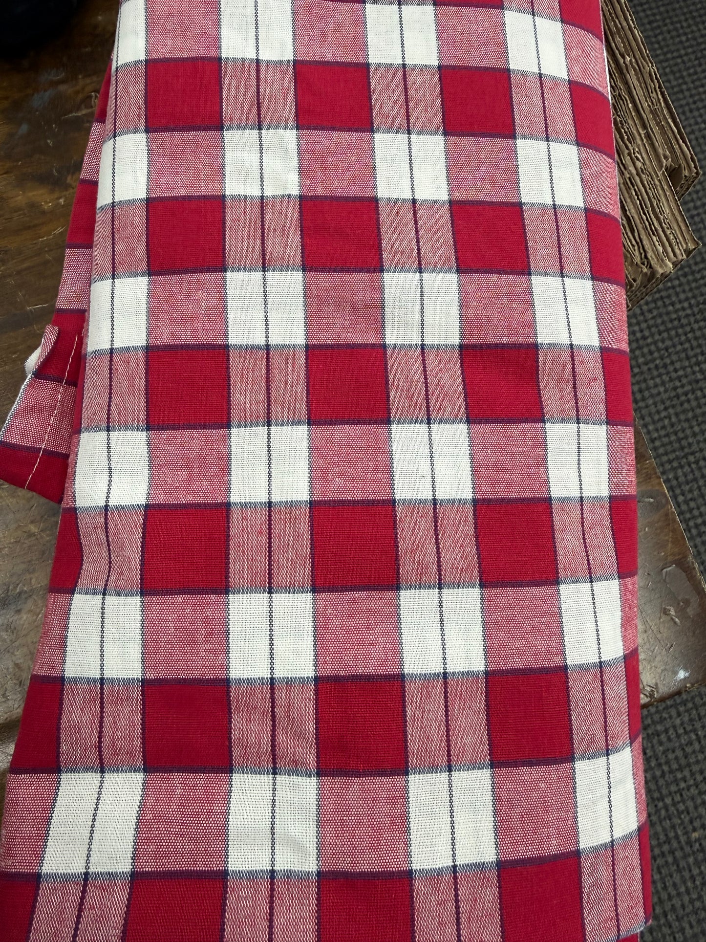 Longaberger picnic plaid table cloth 53x114