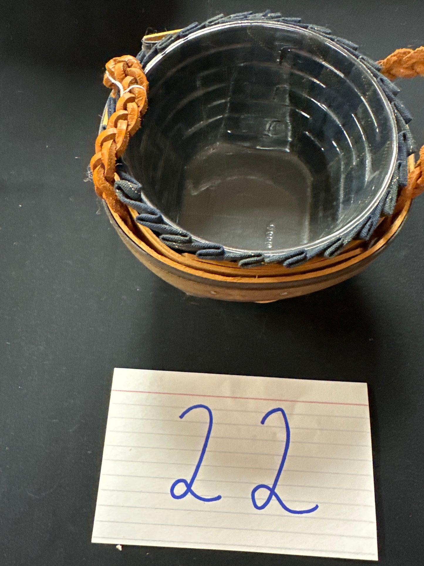 Longaberger Collectors Club 1998 Renewal Basket with Liner, Protector and 2007 Charter Member Plaque