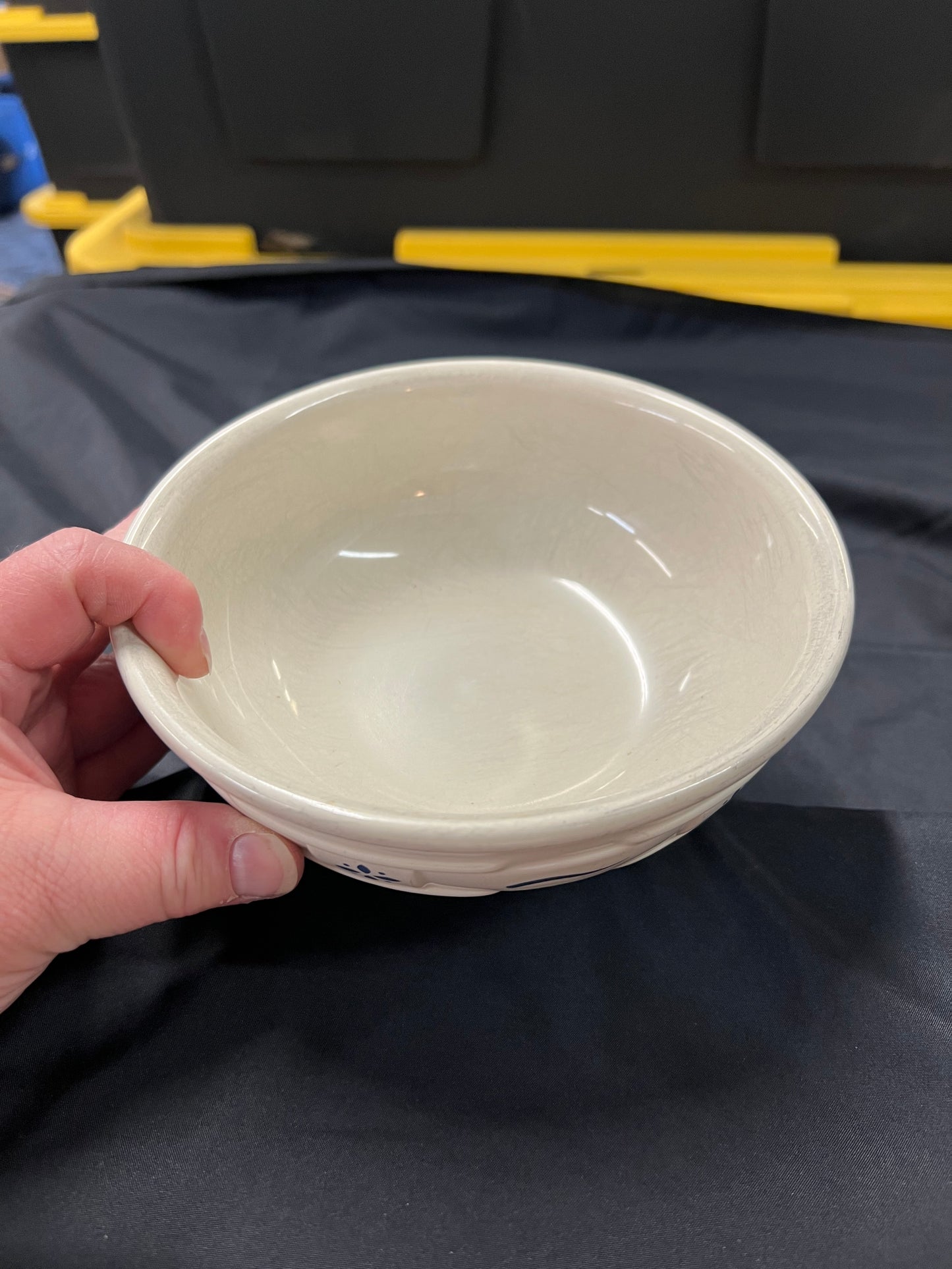 Longaberger Large cereal bowl in classic blue