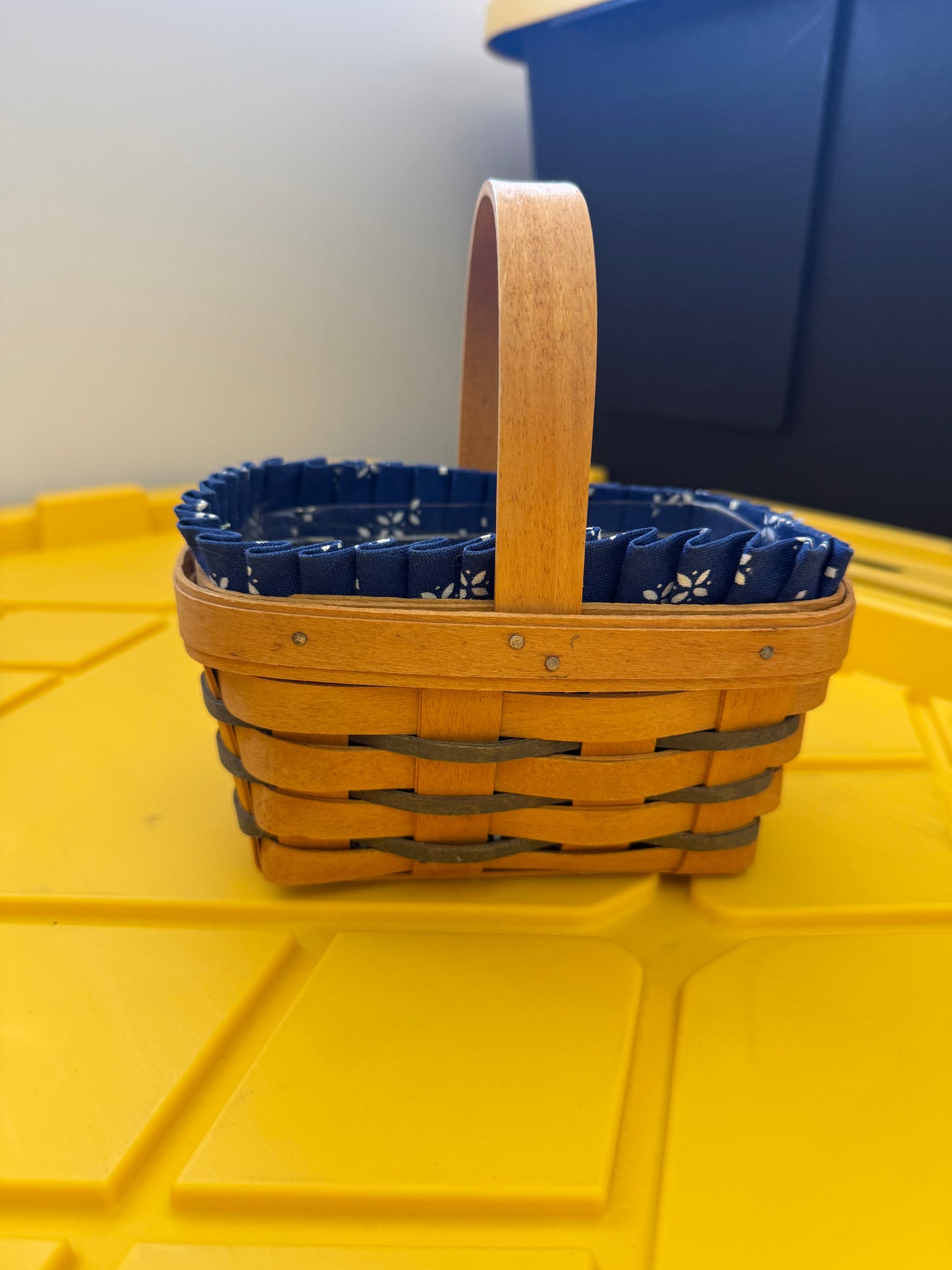Longaberger tea basket with liner and protector