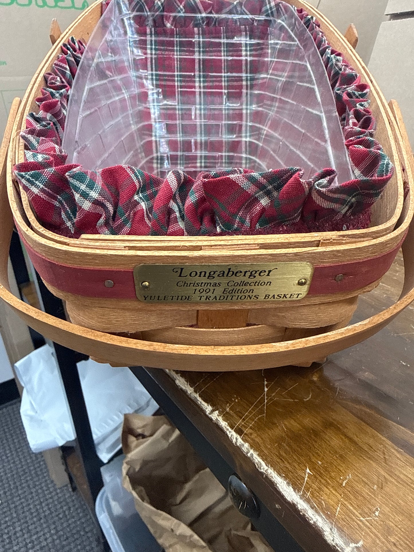 Longaberger Yuletide sleigh basket with liner and protector