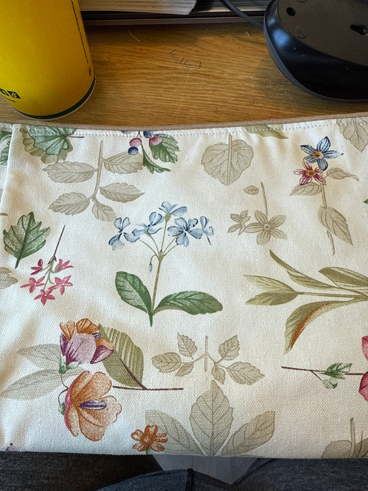Longaberger botanical fields bin size b