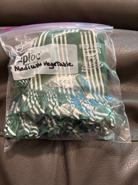 Longaberger medium vegetable in hunter green stripe