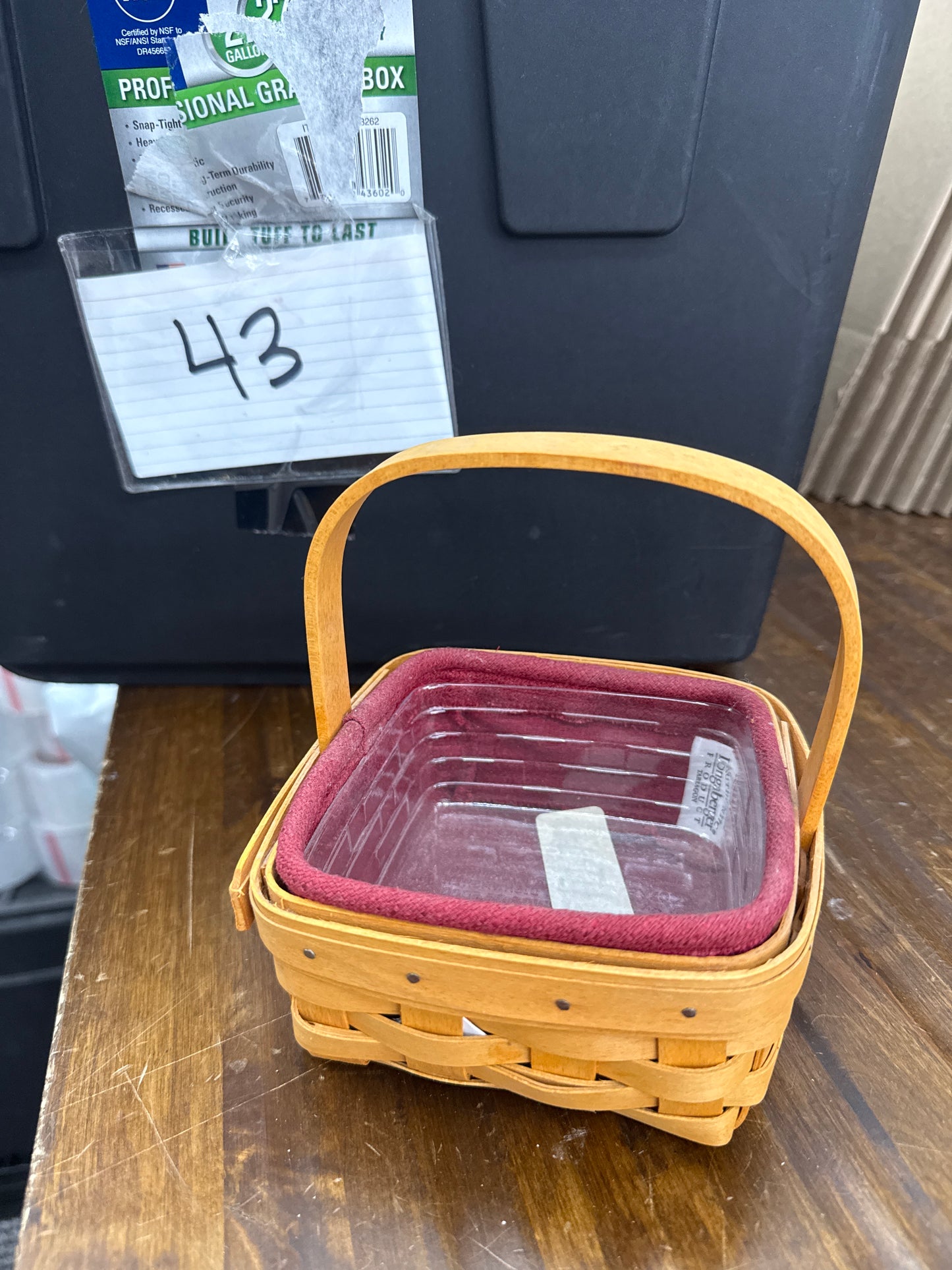 Longaberger tarragon basket with liner and protector