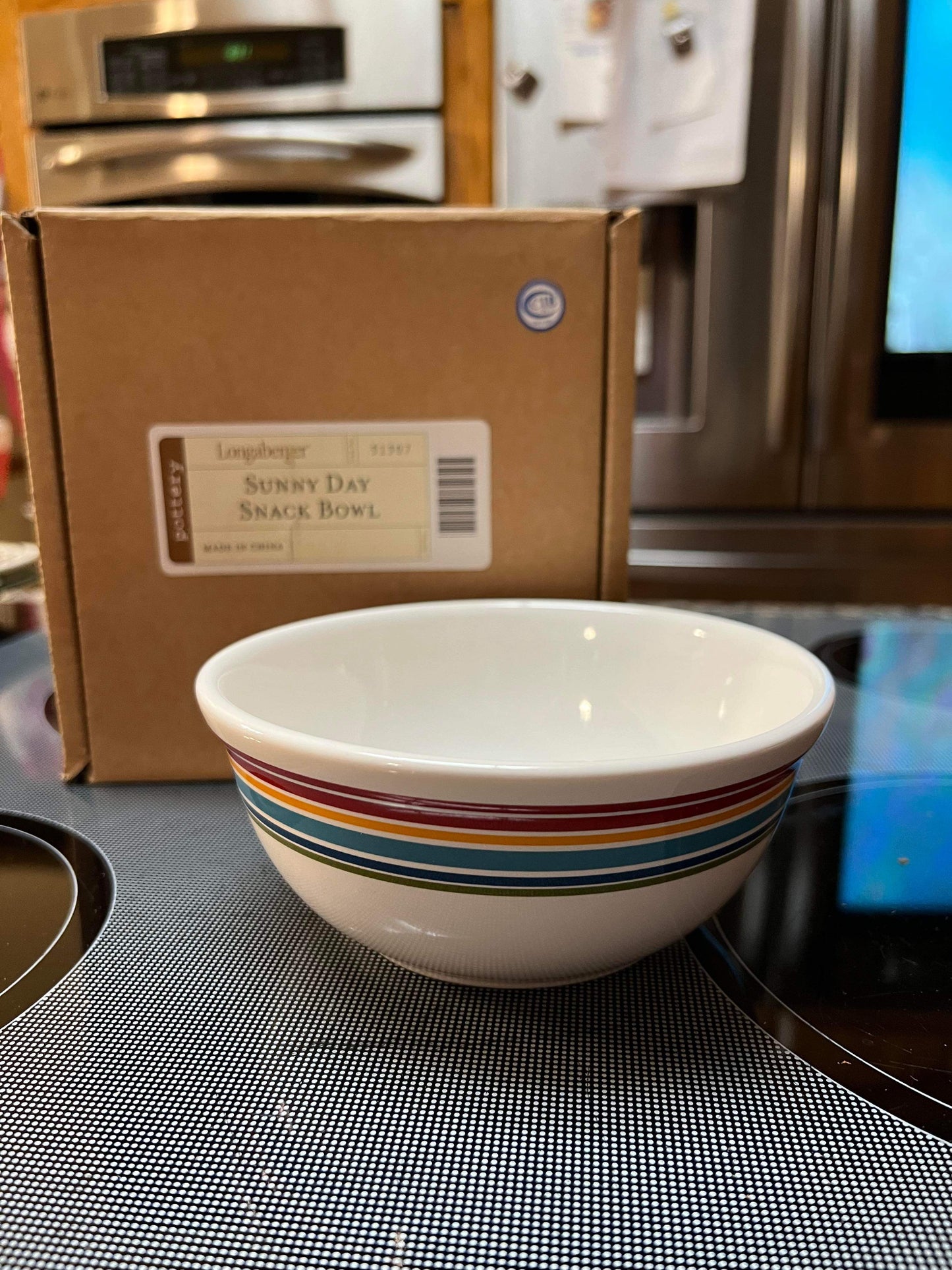 Longaberger Sunny Day Snack Bowl