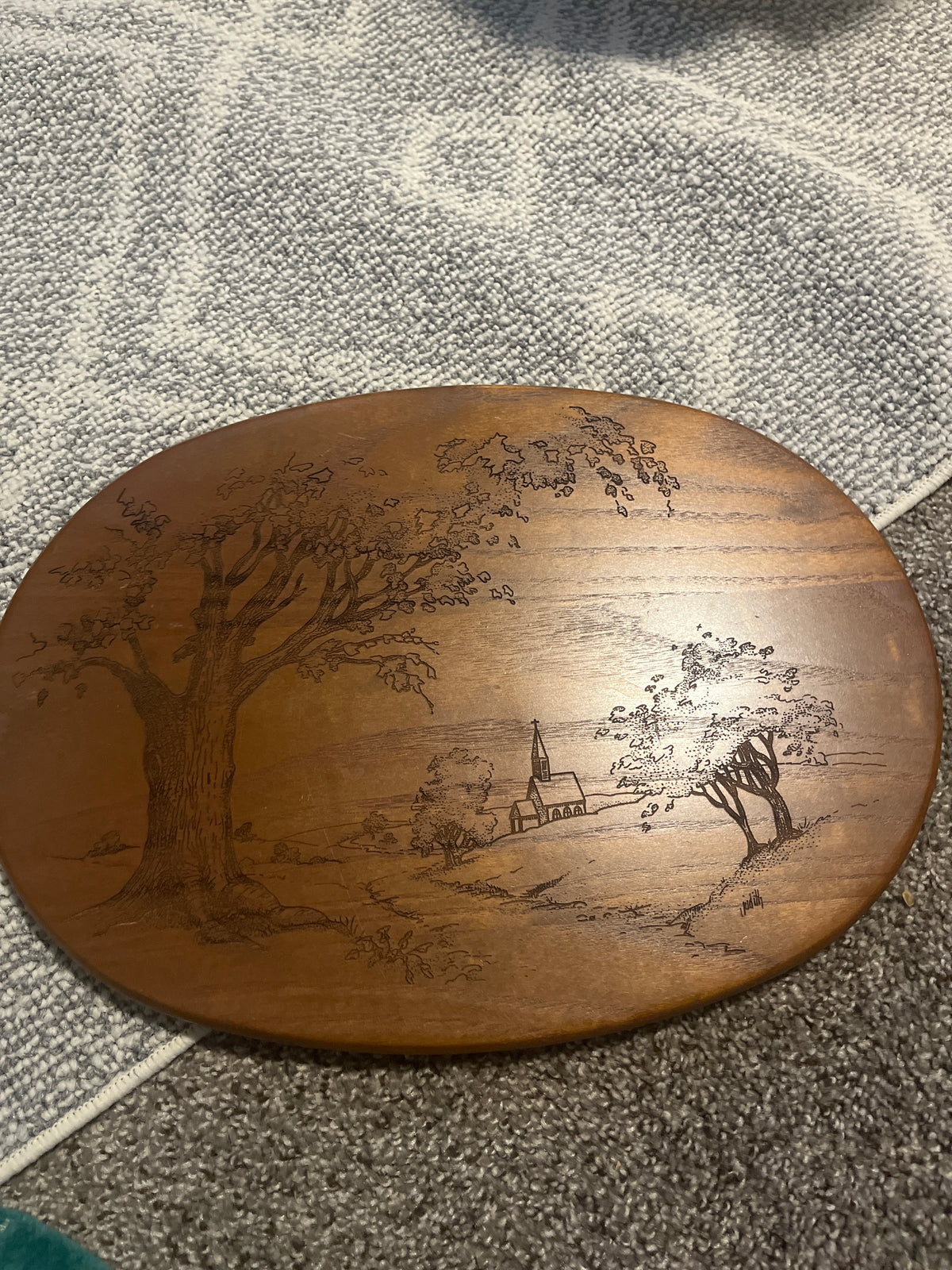K.S. Lanam 15.5”x11” ovular lid