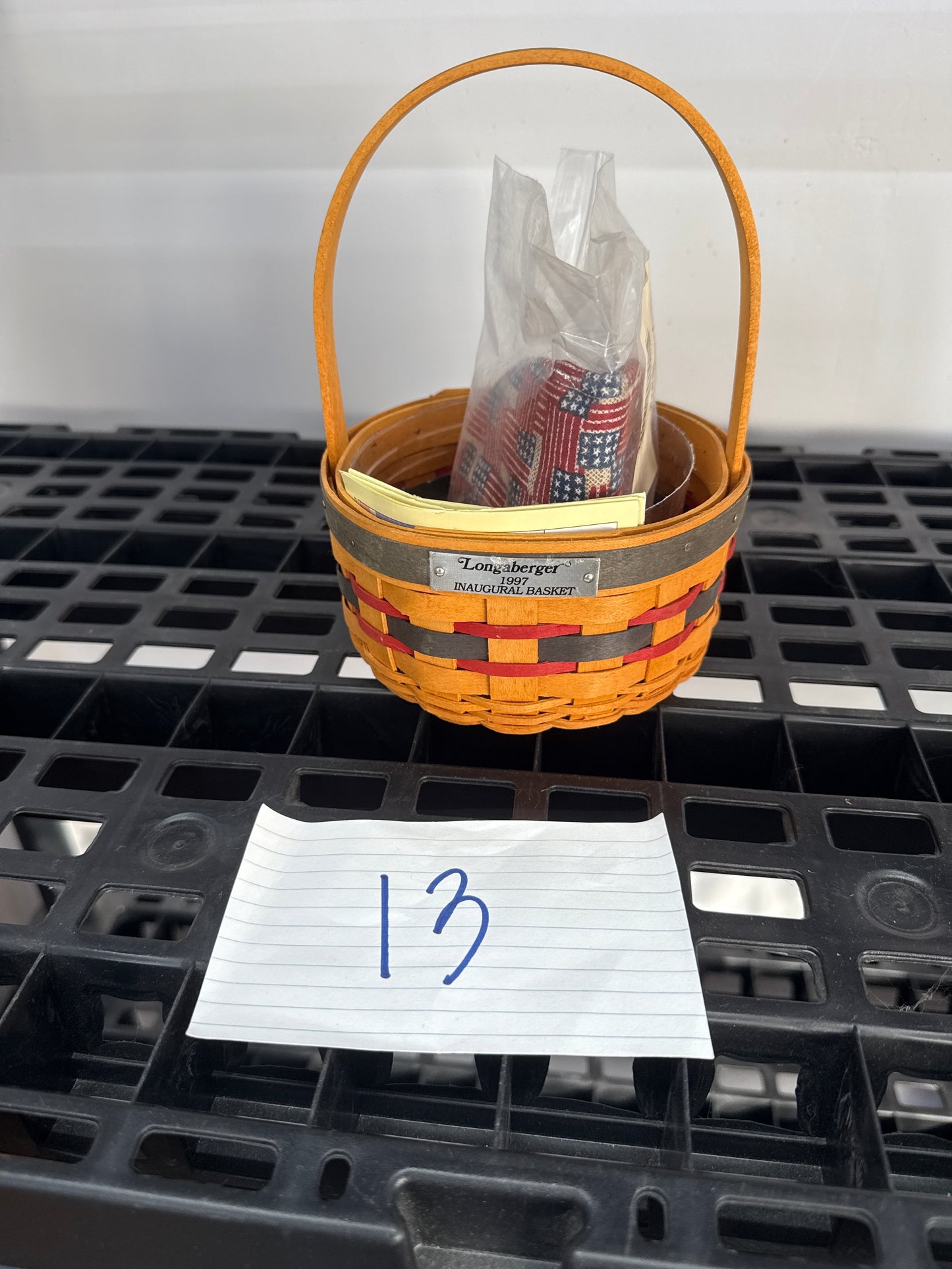 Longaberger 1997 inaugural basket with liner and protector
