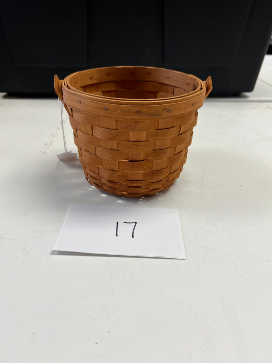 Longaberger small fruit basket