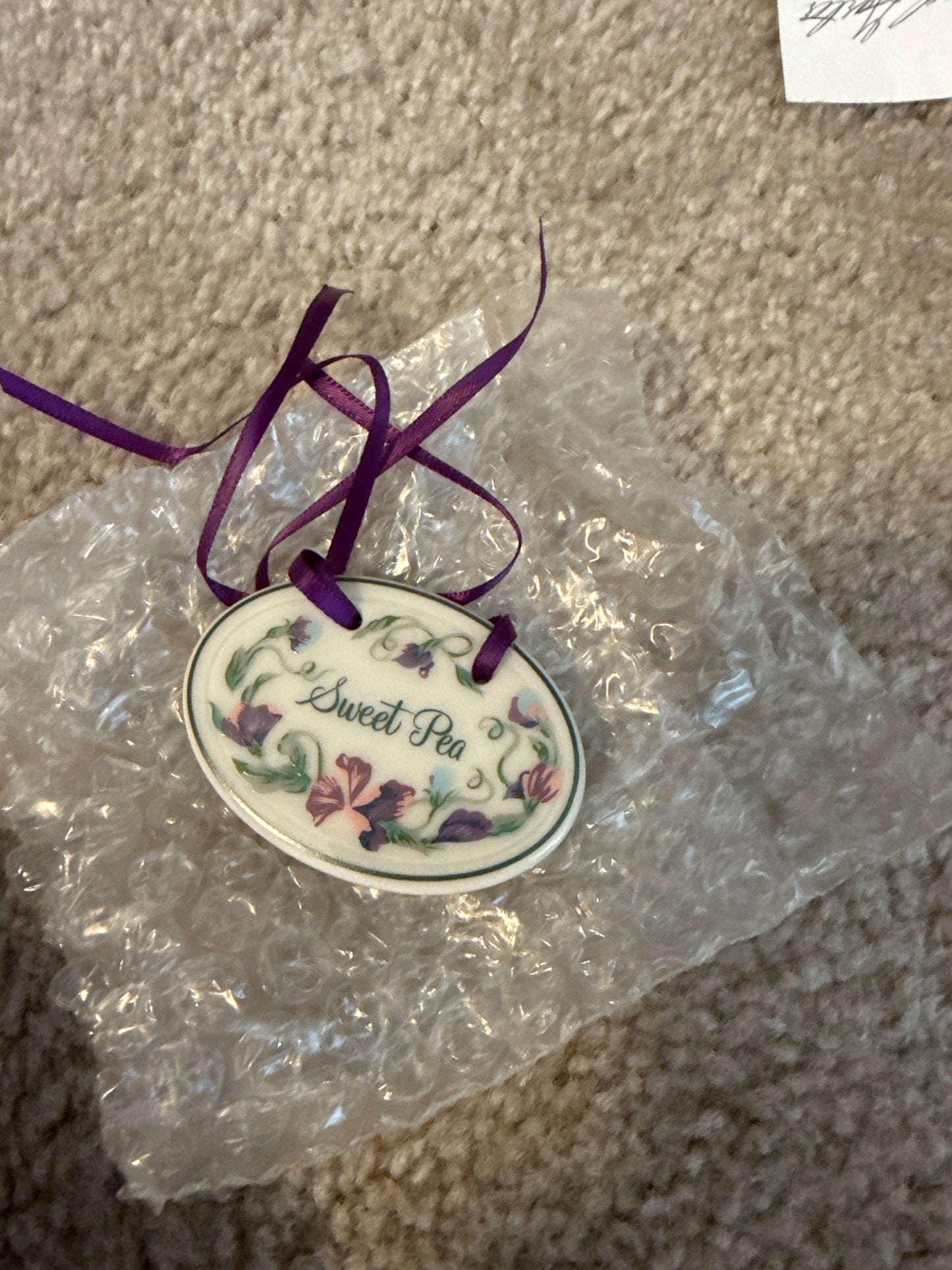 Longaberger sweet pea tie on