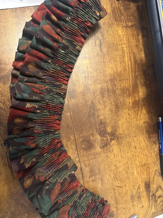 Longaberger extra large garter in falling leaves