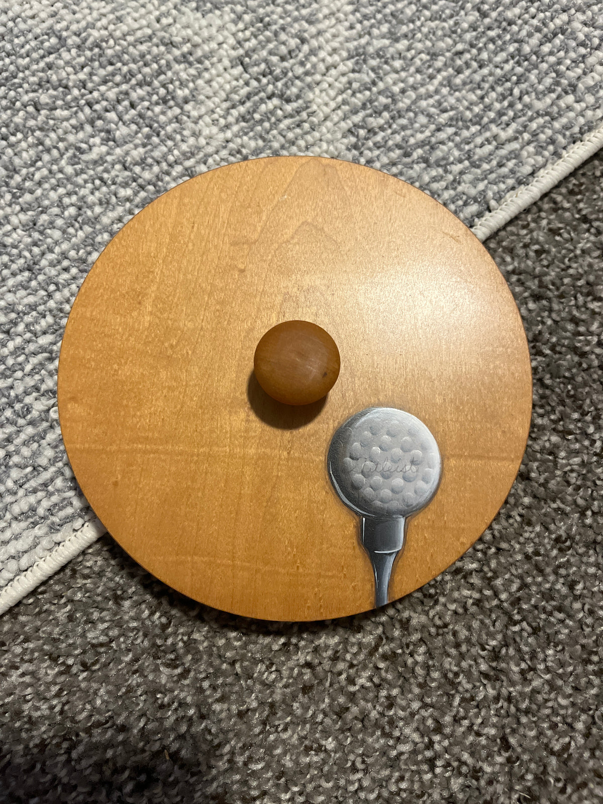 6” round lid w/ golf design