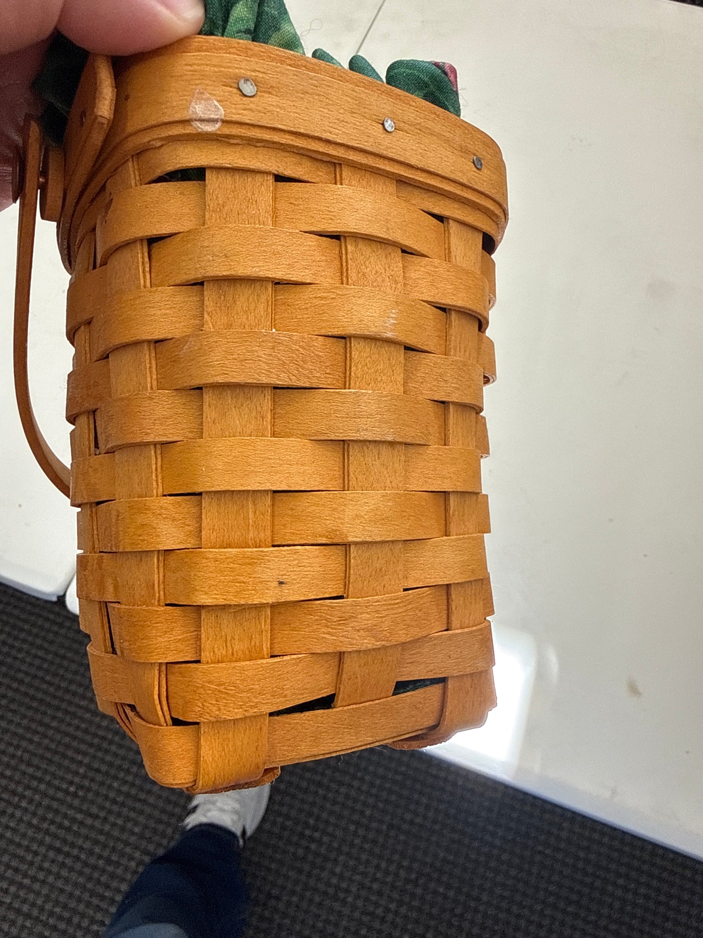 Longaberger 1998 horizon of hope basket with liner and protector