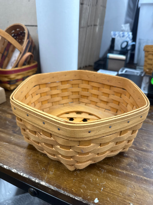 Longaberger 9” generations basket