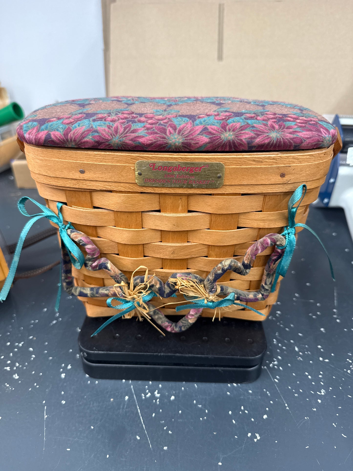 Longaberger Dresden tour basket with protector