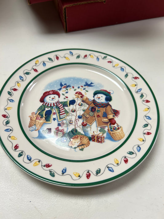 Longaberger 1999 flurry & snowball Snow friends Christmas plate