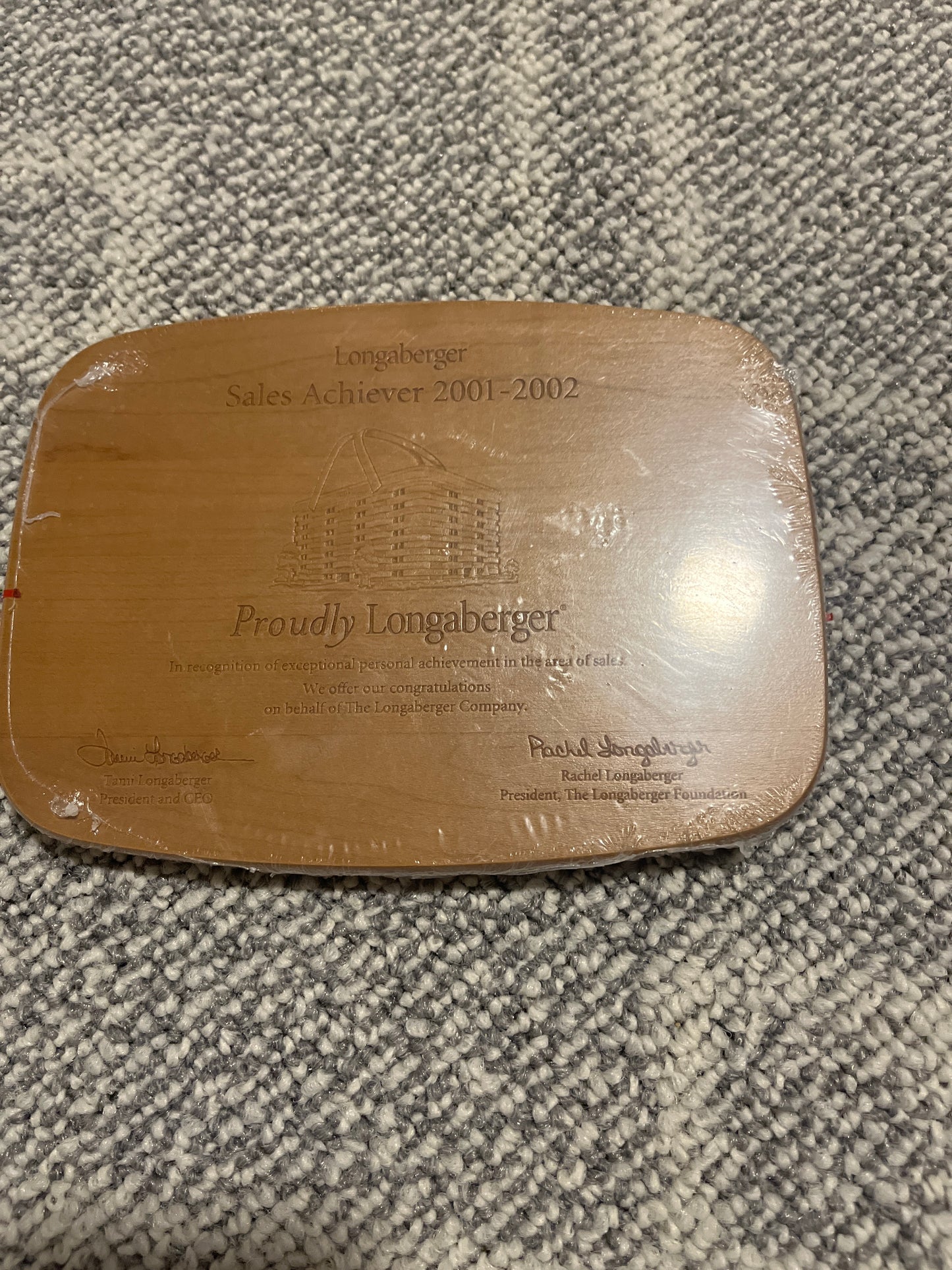 Longaberger sales achiever 2001-2002 lid