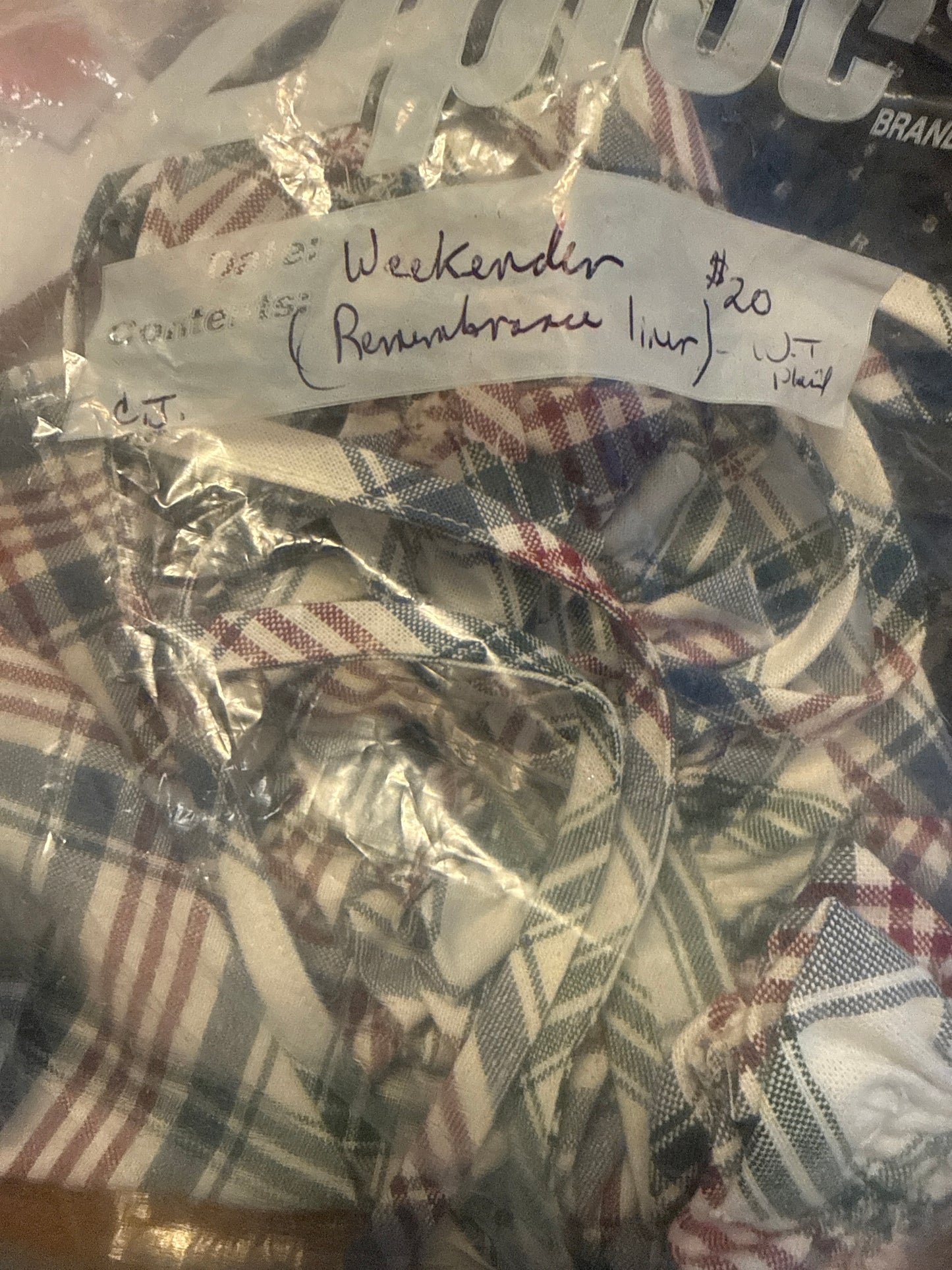 Longaberger Remembrance / weekender liner in market day plaid