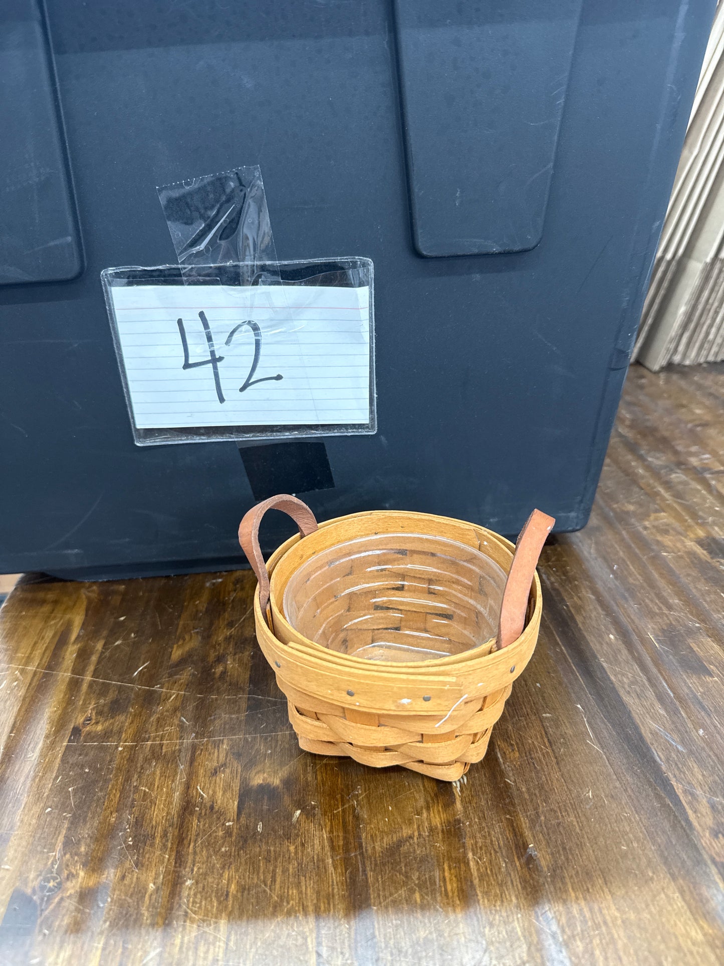 Longaberger thyme basket with protector