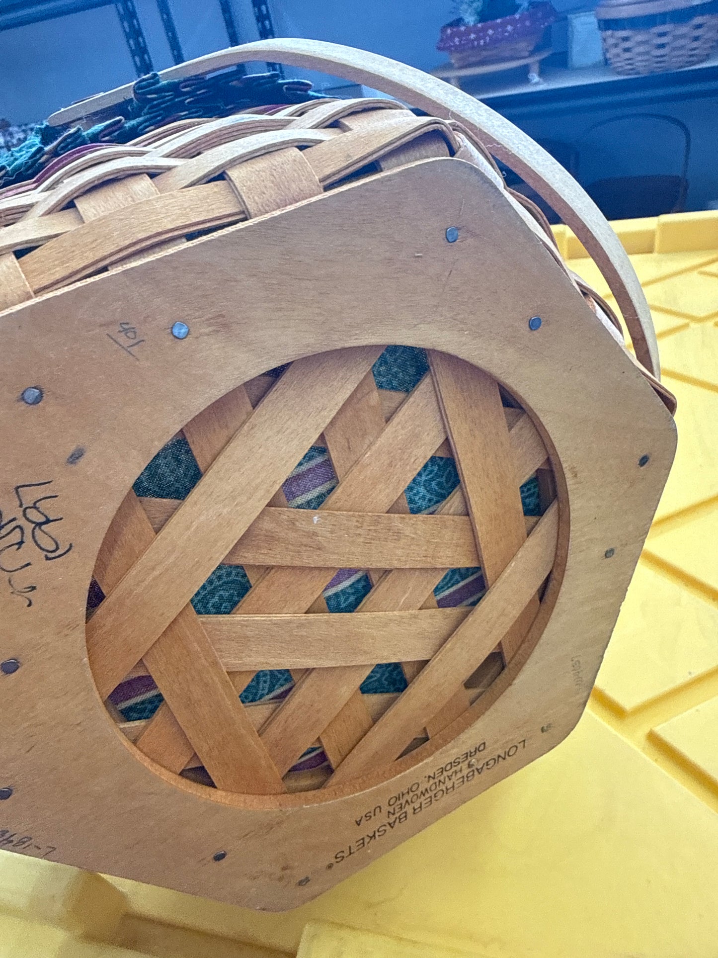 Longaberger snowflake basket with liner and protector(plaque needs fixed)