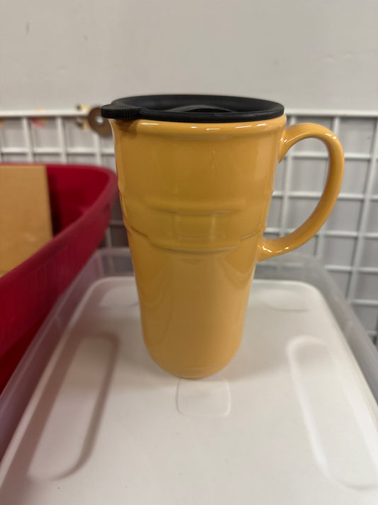 Longaberger travel mug in butternut with lid