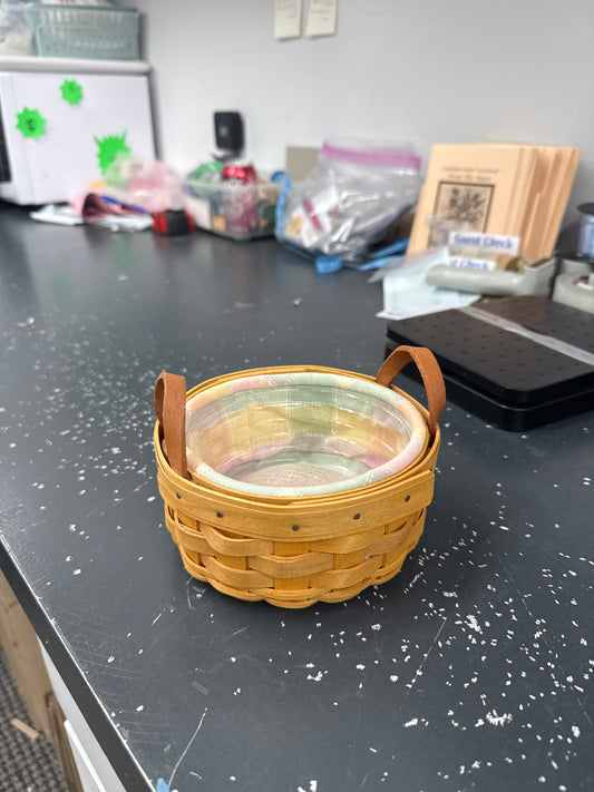 Longaberger saffron basket with liner and protector