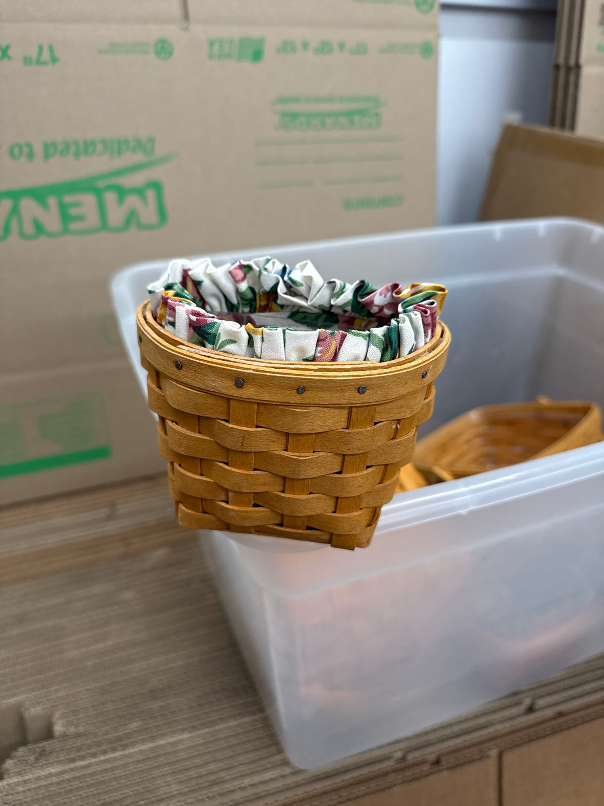 Longaberger oregano basket with liner and protector