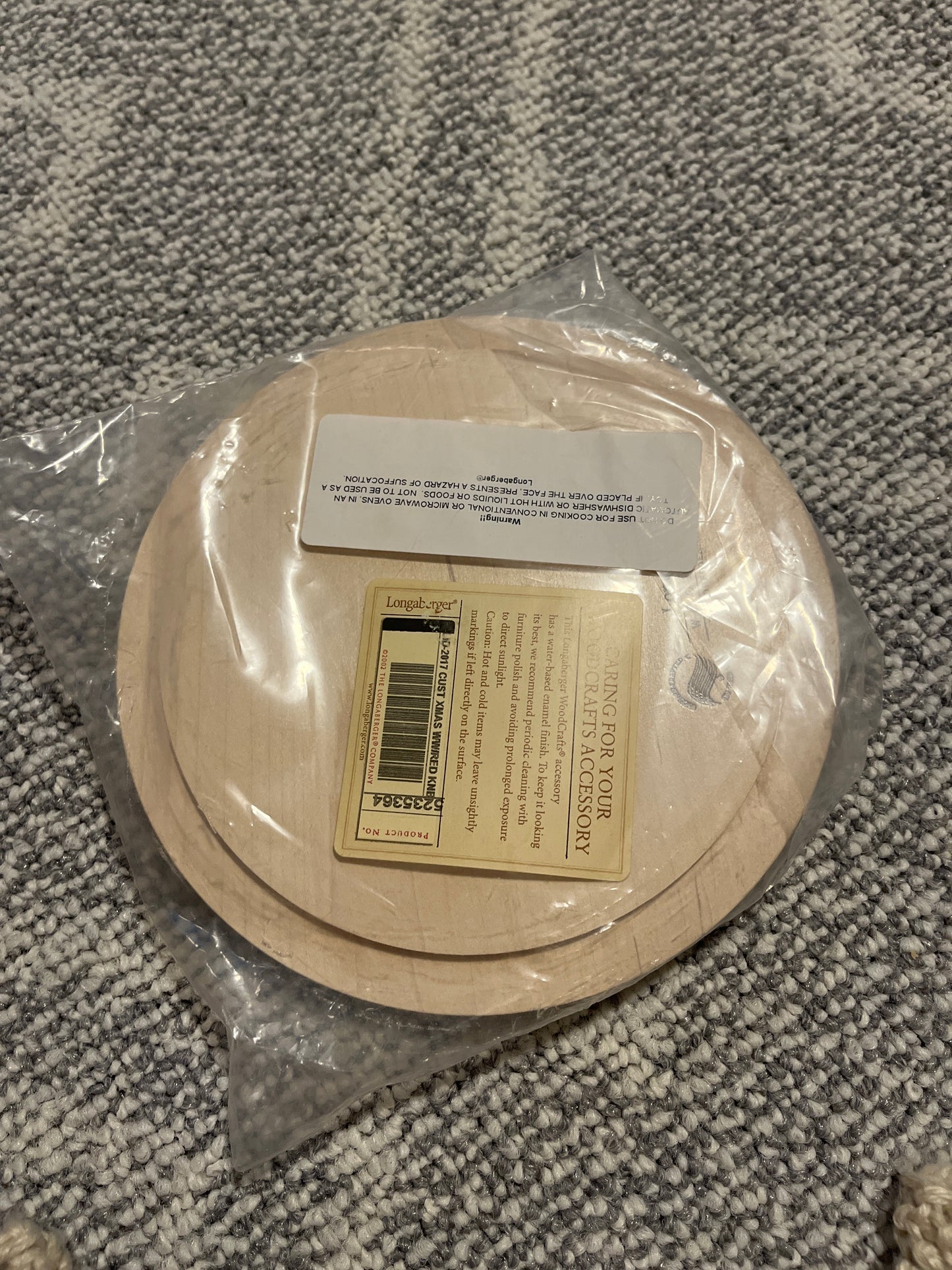 Longaberger 2017 Christmas white wash lid w/ red knob
