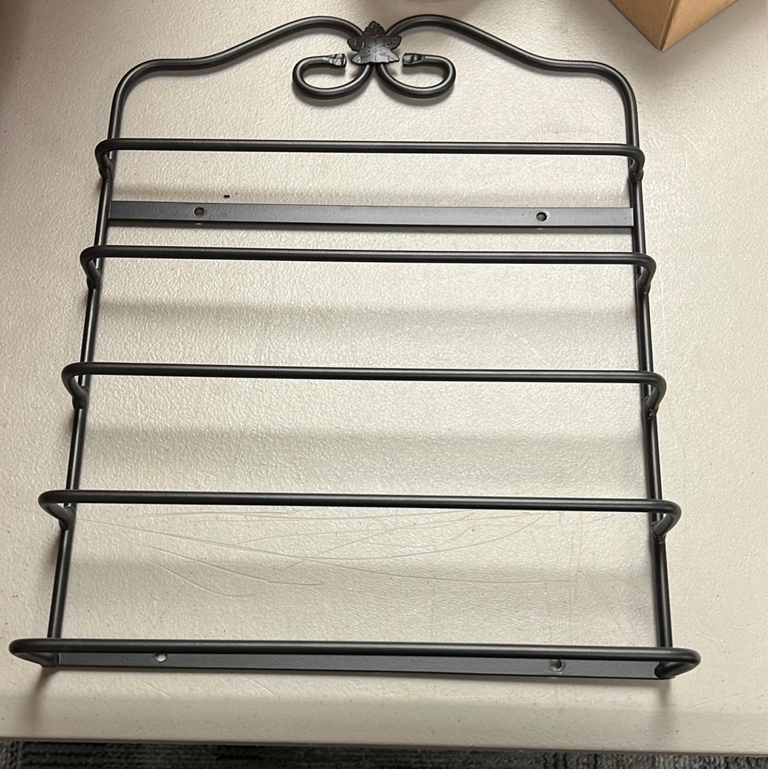 Longaberger Wrought Iron Magazine Rack