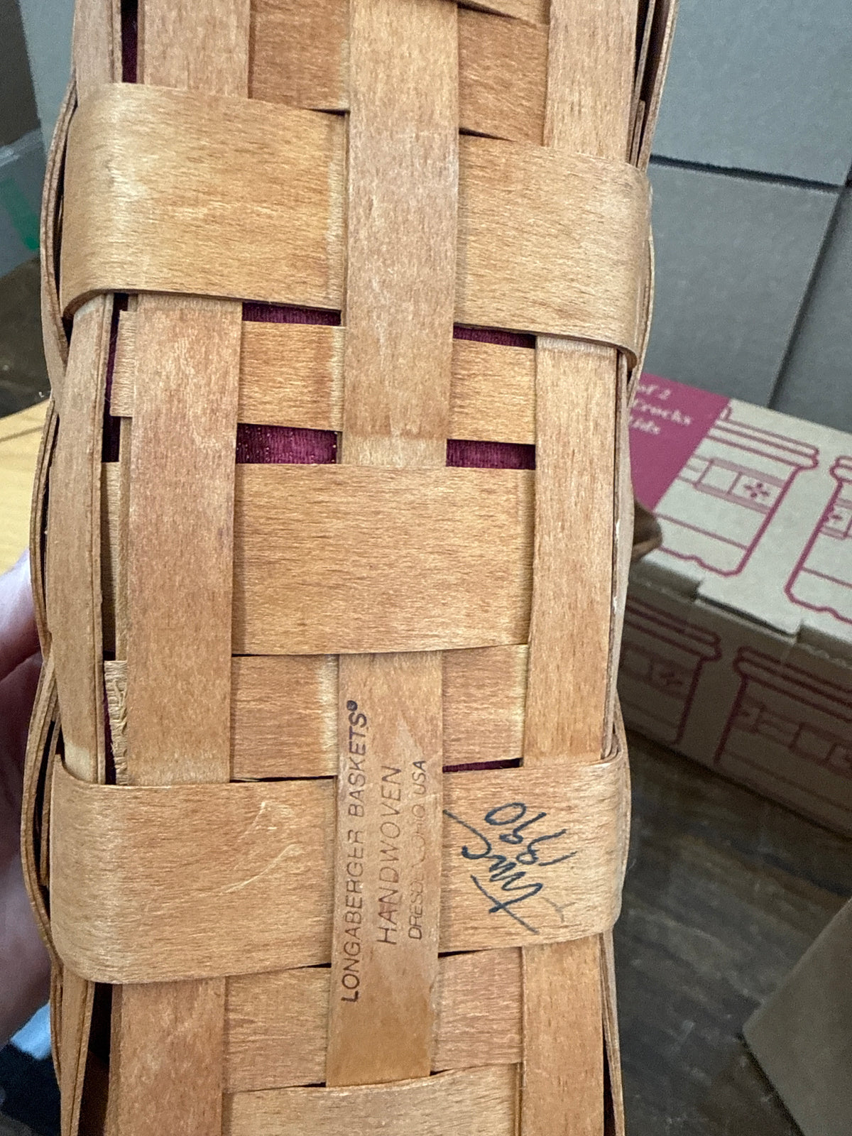 Longaberger medium key basket with liner (liner needs cleaned)