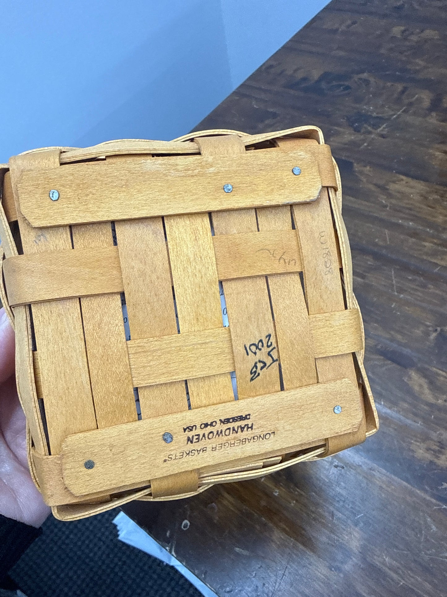 Longaberger tarragon basket with protector