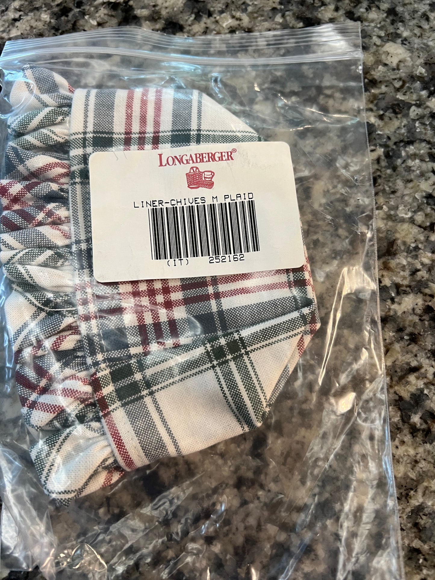 Longaberger chives liner in market day plaid