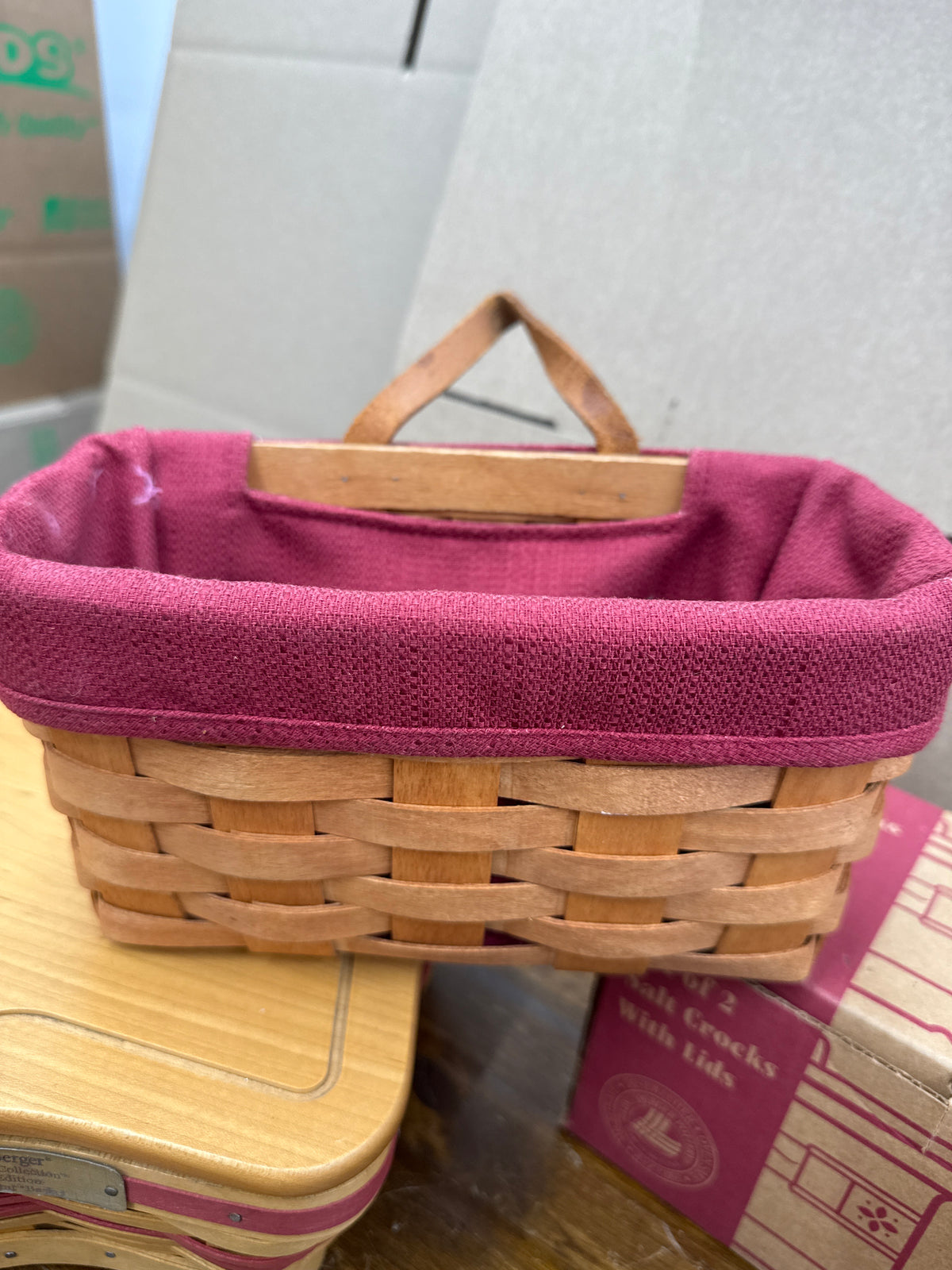 Longaberger medium key basket with liner (liner needs cleaned)