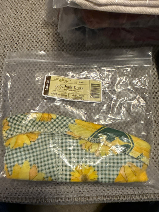 Longaberger 2009 John Deere liner in John Deere gingham sunflower